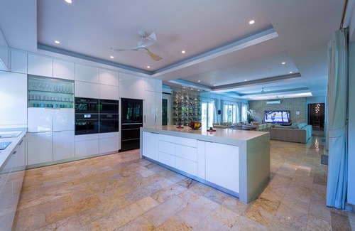 Hua Hin Villa | 6BR Luxury Tropical Pool Villa PH125