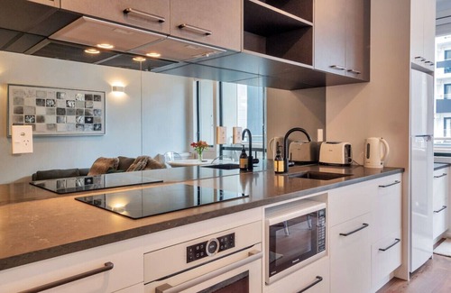 Auckland Central Business District Apartment | 6F/18 Wakefield Street