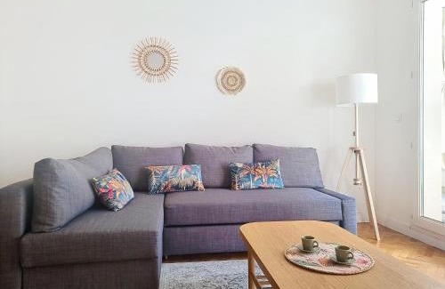 Le Kremlin-Bicetre Apartment | 6P/terrasse/2 car parks/5min Paris