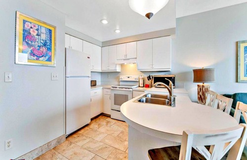 Brush - Stewarts Condo | 6th Floor 1 BR Condo Direct Oceanfront Wyndham Ocean Walk - Daytona Funland