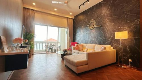 Seri Tanjung Pinang Apartment | 6th Straits Quay Seafront 2 Bedrooms Seaview Suite - Rare Marina & Seaview