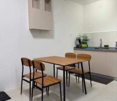 Kuching Apartment | 7-06 Kenny Hill Residence 1 Kuching