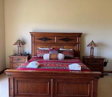 Eden House | 7 Bdr 5 ba Amazing View Amenities Fido can join