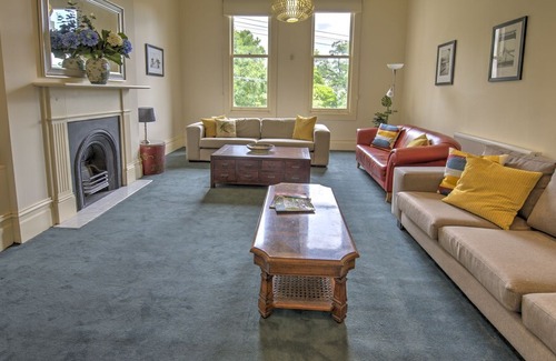 St Kilda West House | 7 Bedroom Mansion a short walk in St Kilda West