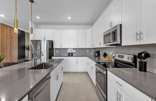Four Corners House | 7 Bedrooms/5 Bathrooms/Champions Gate (8916 TW)