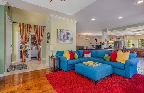 Temecula House | 7 BR/5.5 bath PERMITTED TEMECULA WINE COUNTRY VACATION RENTAL