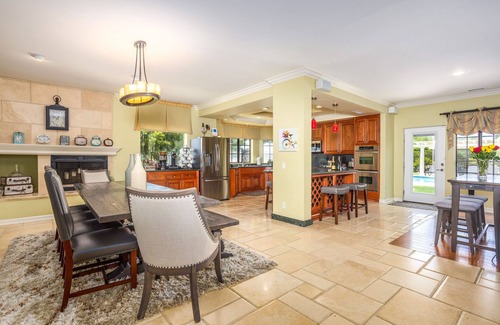 Temecula House | 7 BR/5.5 bath PERMITTED TEMECULA WINE COUNTRY VACATION RENTAL