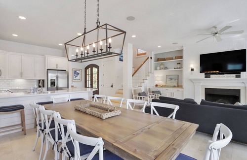 Palmetto Dunes House | 7 BR 8 BA Private Pool Singleton Beach Sleeps 24 Bikes & Beach Gear included