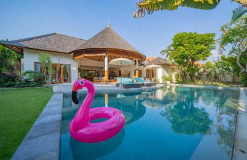 Umalas Villa | 7 BR Luxury Oasis in Seminyak