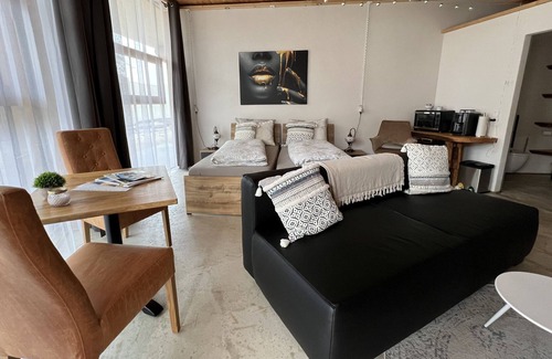 Rosenfeld Apartment | -7-die Sieben, Studio 35qm, 1 Wohn-/schlafzimmer, Max. 2 Personen