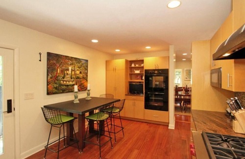 Isle of Palms House | 7 Edgewater Ally