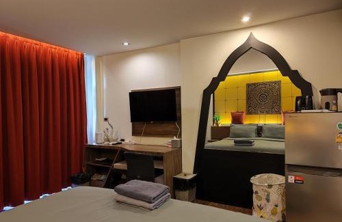 Kata Apartment | 7 Floor - Pool view Studio room at TBHR near Kata beach