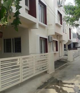Velachery Hotel | 7 Hills Service Apartments