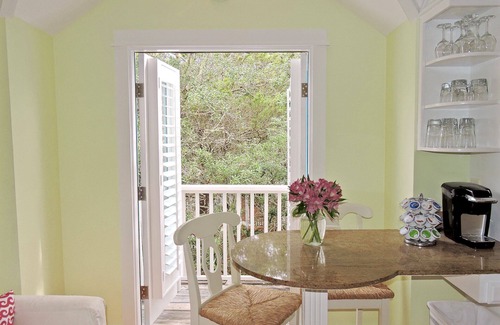 Seaside Cottage | 7 Houses To Beach In Seaside, FL! Lovely Guest Cottage + 2 Adult Bikes!