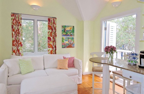 Seaside Cottage | 7 Houses To Beach In Seaside, FL! Lovely Guest Cottage + 2 Adult Bikes!