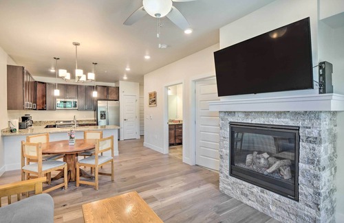 Lakeside Village Condo | 7 Mi to Arapahoe Basin Ski Area: Keystone Condo
