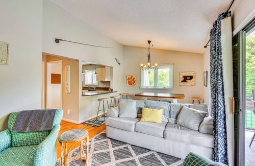 Seneca Condo | 7 Mi to Clemson Stadiums: Lake Keowee Getaway!