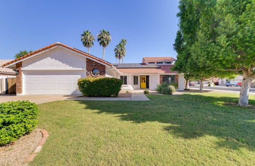 Mesa House | 7 Mi to Riverview Park: Pet-Friendly Mesa Home!