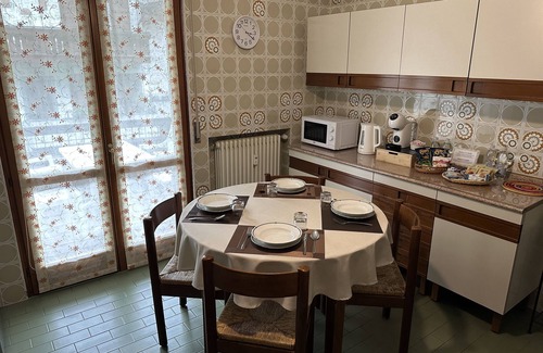 Madonna di Tirano Apartment | 7-min walk from Bernina Express – Spacious apartment with garage and balconies