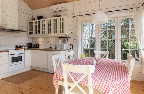 Trend House | 7 person holiday home in Løgstør