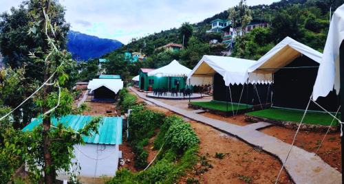 Gobind Dham Hotel | 7 Rings camps & resorts Pvt Ltd
