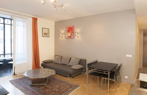 Faubourg-du-Roule Apartment | 7 RUE WASHINGTON PARIS, CHAMPS ELYSEES, George V