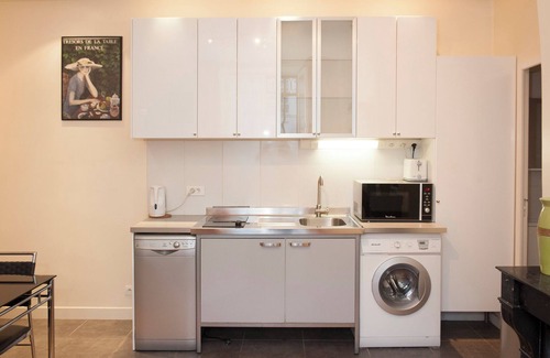Faubourg-du-Roule Apartment | 7 RUE WASHINGTON PARIS, CHAMPS ELYSEES, George V