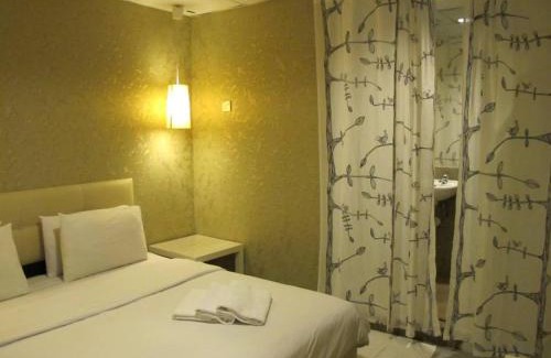 The Strand Hotel | 7 Star Hotel