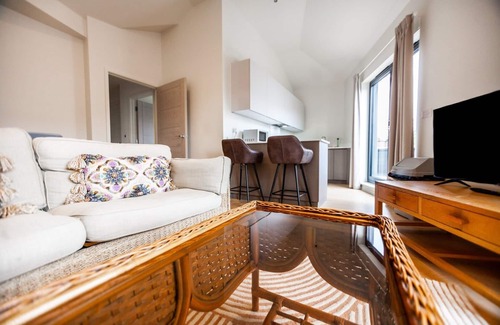 St Leonards-On-Sea Apartment | 7 The Hideaway (2mins from the beach)