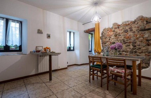 Castelletto Sopra Ticino Apartment | 70 m² Apartment ∙ 1 bedroom ∙ 4 guests