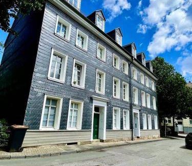 Barmen Apartment | 70 m² Apartment ∙ 2 bedrooms ∙ 5 guests