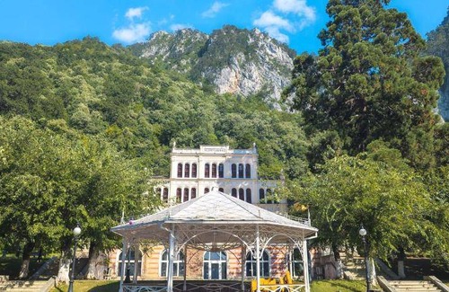 Baile Herculane Apartment | 70 m² Apartment ∙ 2 bedrooms ∙ 4 guests