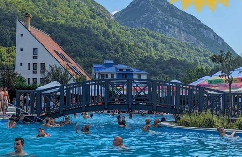 Baile Herculane Apartment | 70 m² Apartment ∙ 2 bedrooms ∙ 4 guests