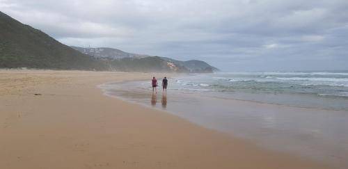 Brenton-on-Sea Apartment | 70 m² Apartment ∙ 2 bedrooms ∙ 4 guests