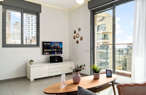 Tel Aviv Apartment | 70 m² Apartment ∙ 2 bedrooms ∙ 4 guests