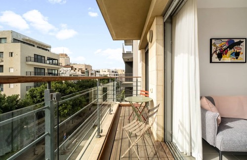 Tel Aviv Apartment | 70 m² Apartment ∙ 2 bedrooms ∙ 4 guests
