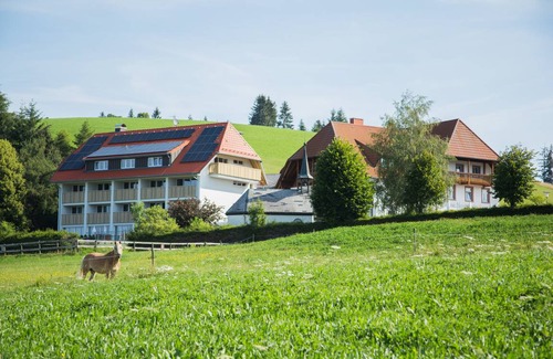 Sankt Maergen Apartment | 70 m² Apartment ∙ 1 bedroom ∙ 3 guests