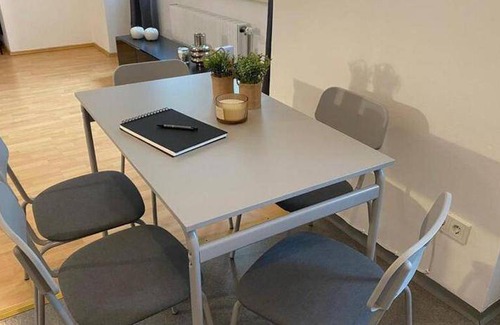 Fohnsdorf Apartment | 70 m² Apartment ∙ 1 bedroom ∙ 5 guests