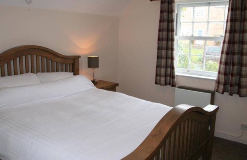 Crayke Apartment | 70 m² Apartment ∙ 1 bedroom ∙ 4 guests