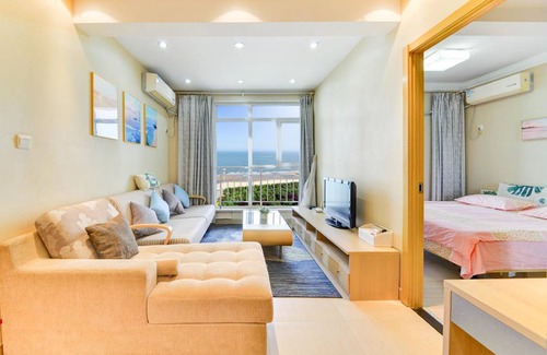 Qinhuangdao City Center Apartment | 70 m² Apartment ∙ 2 bedrooms ∙ 4 guests