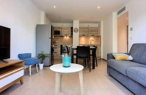 Antibes Apartment | 70 m² Apartment ∙ 2 bedrooms ∙ 6 guests