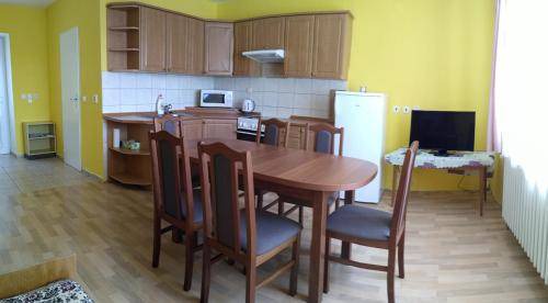 Utvina Apartment | 70 m² Apartment ∙ 2 bedrooms ∙ 9 guests