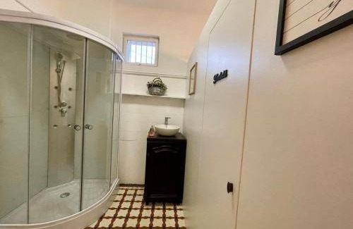Ploiesti Apartment | 70 m² Apartment ∙ 2 bedrooms ∙ 6 guests