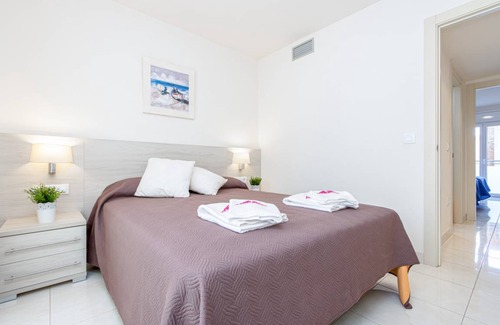 Roses Town Center Apartment | 70 m² Apartment ∙ 2 bedrooms ∙ 5 guests