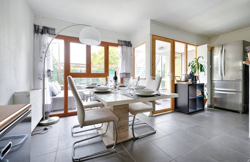 Champs Elysees Apartment | 70 m² Apartment ∙ 2 bedrooms ∙ 6 guests
