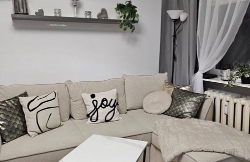 Zyrardow Apartment | 70 m² Apartment ∙ 2 bedrooms ∙ 6 guests