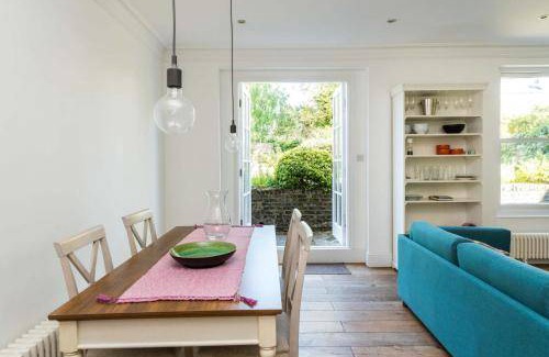 South Hampstead Apartment | 70 m² Apartment ∙ 3 bedrooms ∙ 6 guests