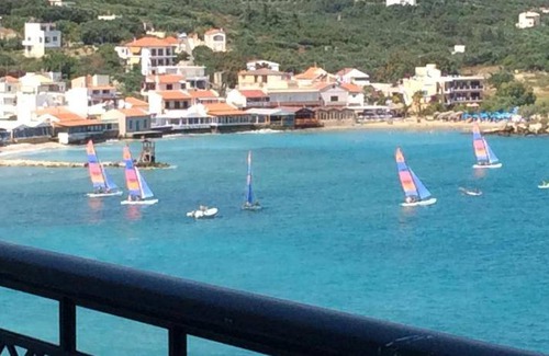 Plaka Apartment | 70 m² Apartment ∙ 3 bedrooms ∙ 6 guests