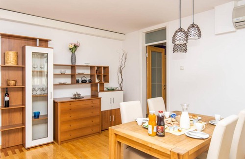 Old Town Apartment | 70 m² Apartment ∙ 2 bedrooms ∙ 6 guests