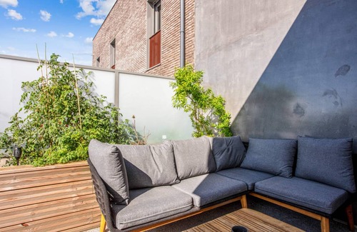 Saint-Denis Apartment | 70 m² Apartment ∙ 2 bedrooms ∙ 6 guests